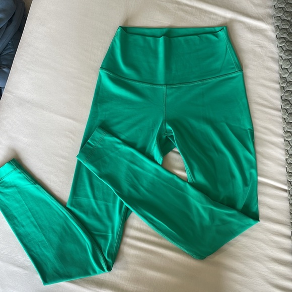 Like New Lululemon Align Yoga Pants - Size 6. Worn once - Picture 3 of 7